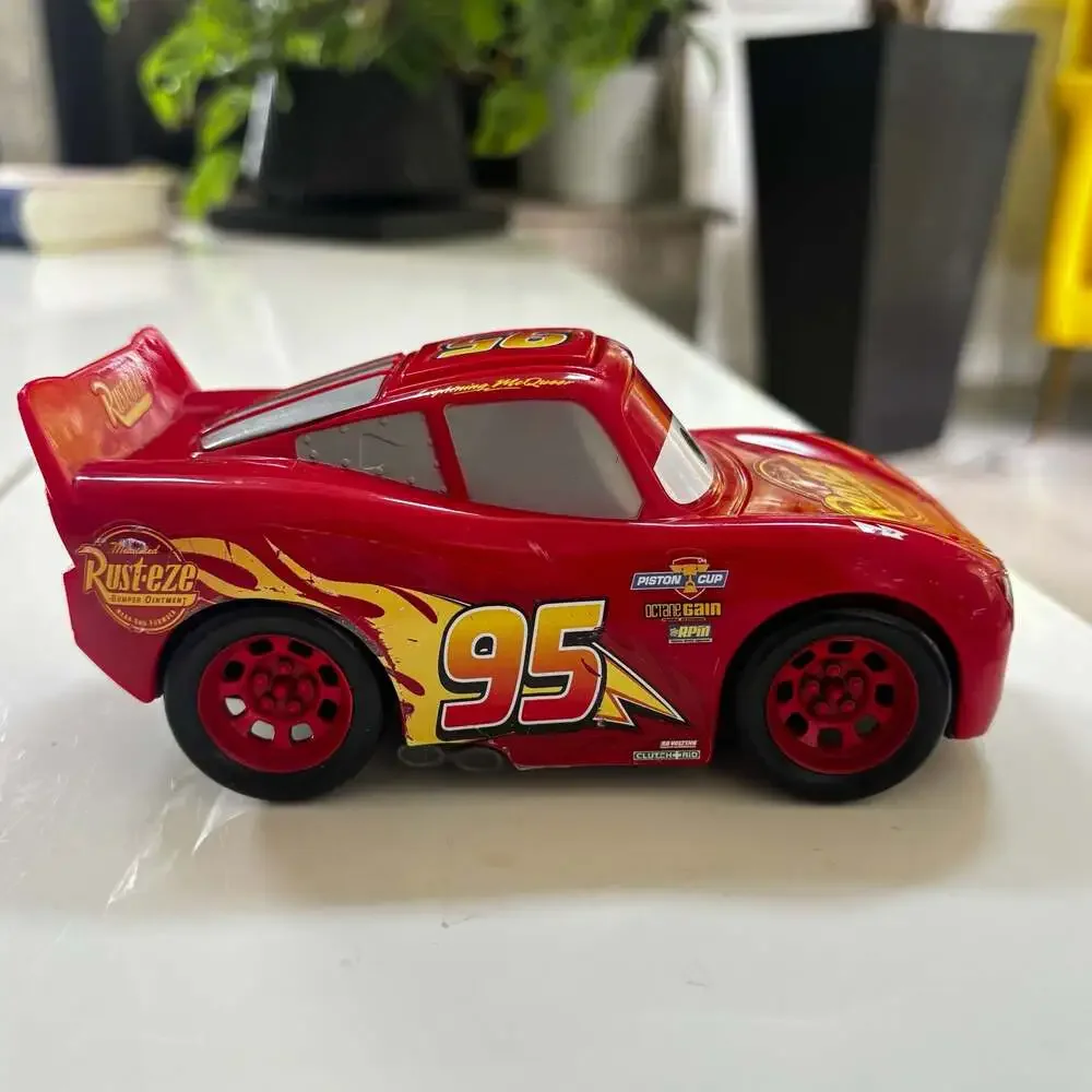 Mattel Disney Pixar Cars Track Talkers Lightning McQueen GTK86 Talking Toy Car